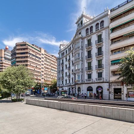 Bns Triunfo Centro Suites Grenada Zewnętrze zdjęcie