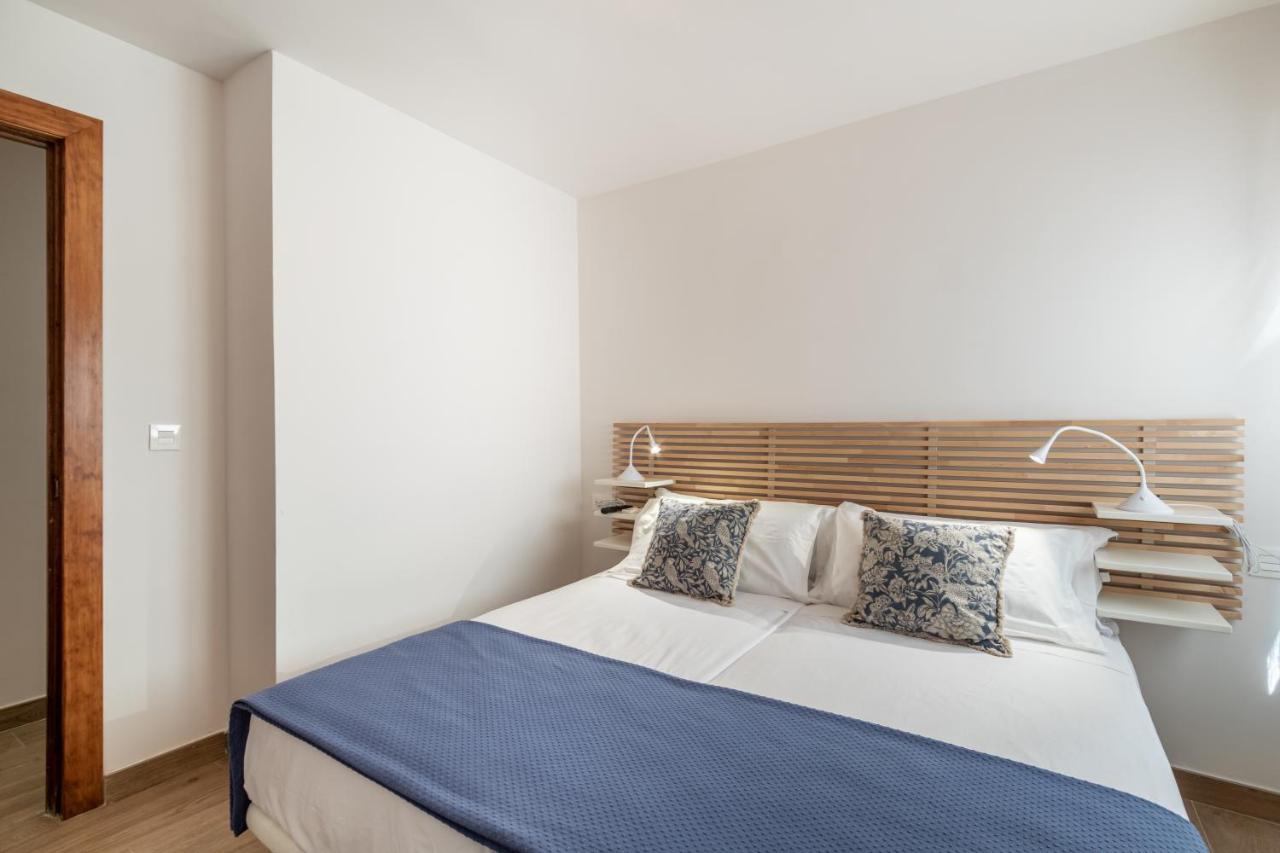 Bns Triunfo Centro Suites Grenada Zewnętrze zdjęcie